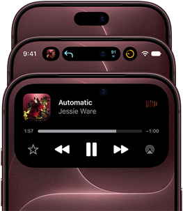 Tres iPhone 18 Pro en burdeos se despliegan en forma de abanico para mostrar la Dynamic Island en distintos modos: desactivada, minimizada y maximizada